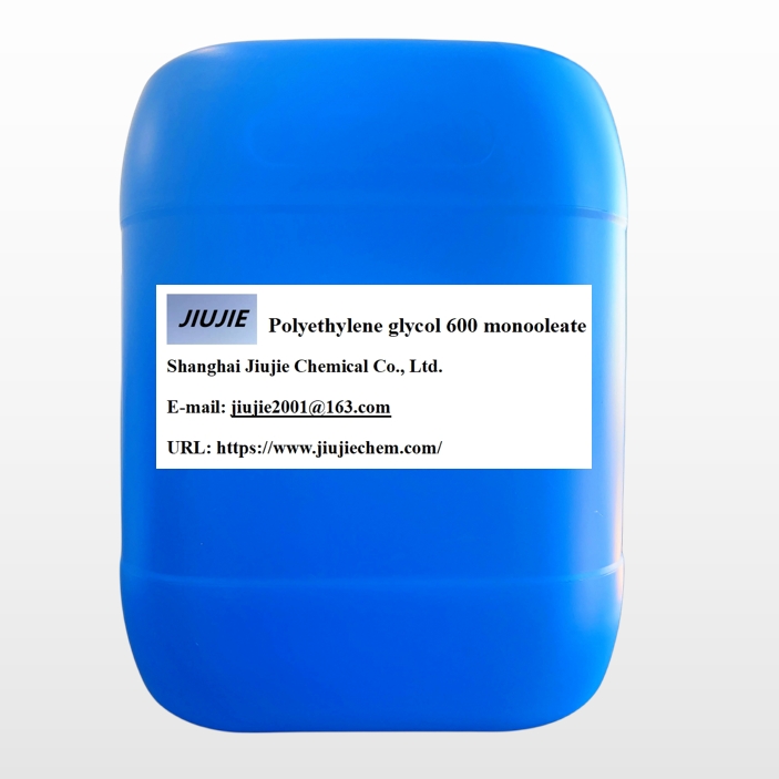 Polyethylene glycol 600 monooleate